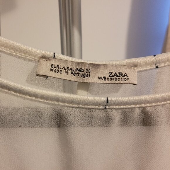 Zara slouchy graphic top, W&B collection, size 30/S - Picture 5 of 5